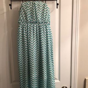Maxi dress